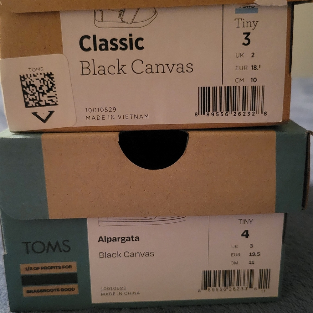 Toms Kids Black Canvas Shoes